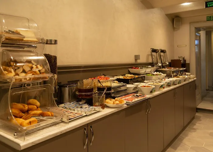 Meroddi Bagdatliyan Hotel